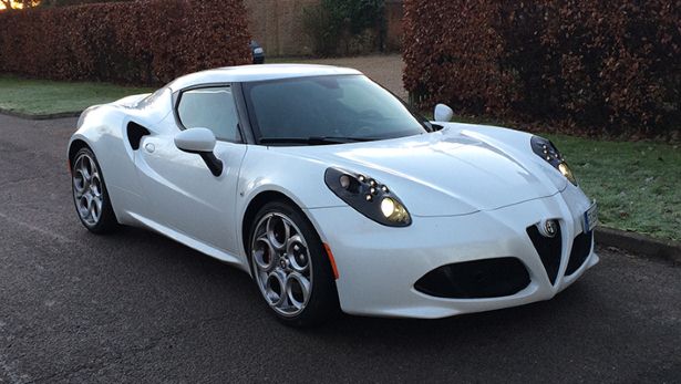 alfa-romeo-4c-performance-car-of-the-year-2015-1.jpg