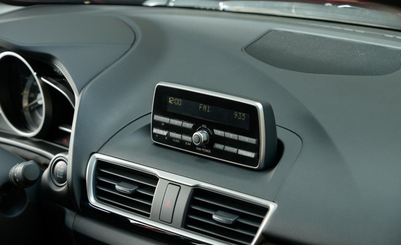 2014-mazda-3-hatchback-interior-photo-528430-s-1280x782.jpg